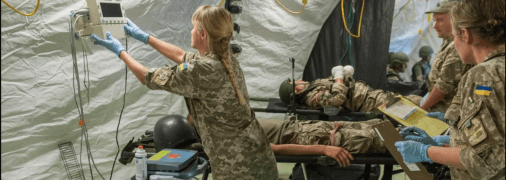 Мобілізація жінок-медиків в Україні