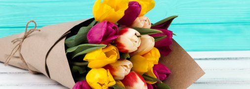 Листівки і картинки з першим травня