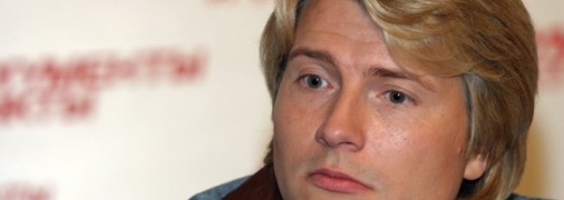 "Натуральний блондин" перетворюється у воскову ляльку