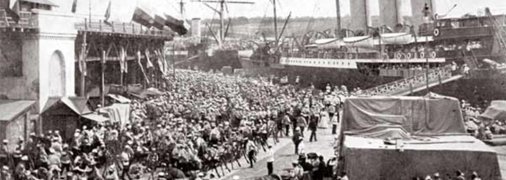 Посадка переселенців на пароплав «Херсон» в порту міста Одеси перед відправкою на Зелений Клин