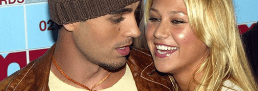 Анна Курникова и Энрике Иглесиас впервые стали родителями