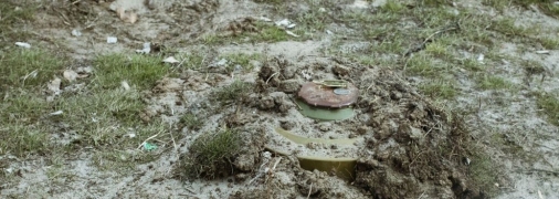 Многие взрывоопасные предметы, оставленные оккупантами, хорошо замаскированы