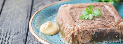 Как правильно и вкусно приготовить заливное мясо