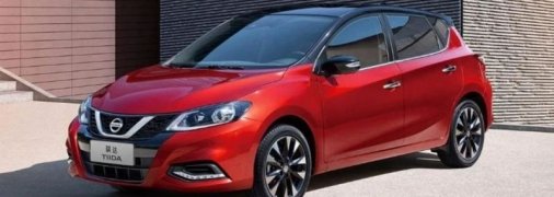 Хэтчбек Nissan Tiida: рестайлинг в двухцветном стиле