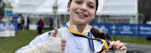 "Посмотрела на ноги дочери… а их нет": история семьи, выжившей после обстрела вокзала в Краматорске