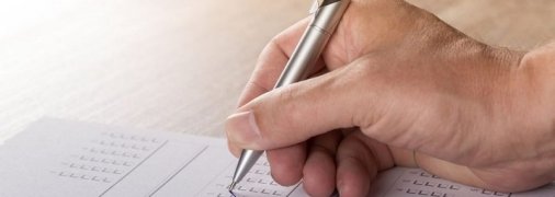 "Слуга народа" и "Оппозиционная платформа - За жизнь" лидируют в партийных рейтингах, - опрос