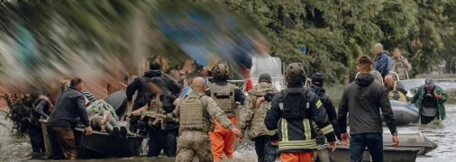 Кадр с места обстрела мирных жителей при эвакуации из Херсонской области