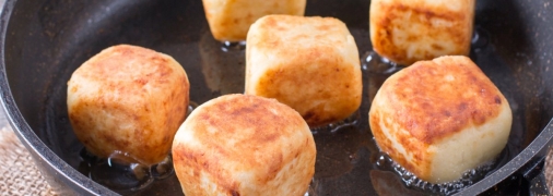 Квадратные сырники придутся всем по вкусу