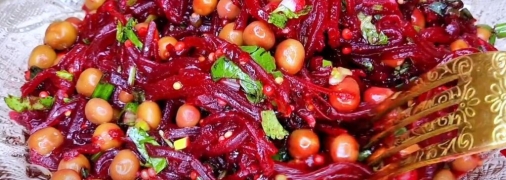 Салат получается постным, но вкусным