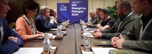 Володимир Зеленський на полях саміту "Діалог Шангрі-Ла"
