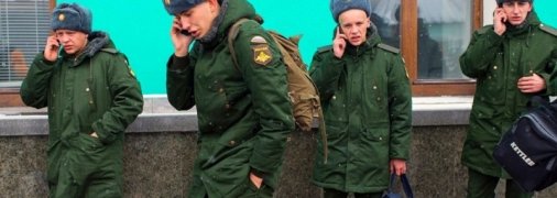 Купят на AliExpress? Минобороны РФ насмешило планами создания смартфона для военных