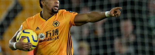 Вулверхэмптон надеется крупно заработать: кого продадут "волки"