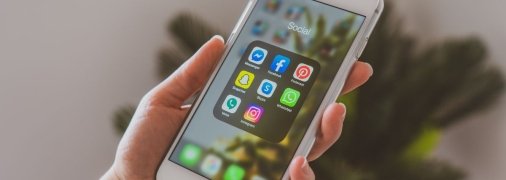 Как сохранить заряд телефона при выключении света