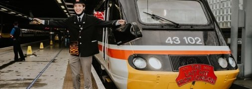 Студент стал популярным в сети и обзавелся миллионной аудиторией