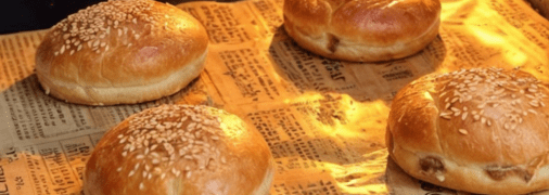 Апетитні слойки з куркою та сиром