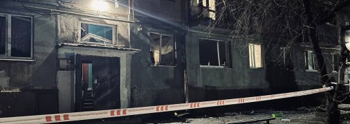 Безпілотники падали на житлові багатоповерхівки