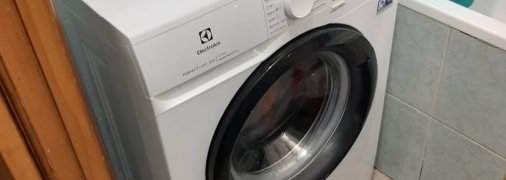 Як правильно доглядати за пральною машинкою