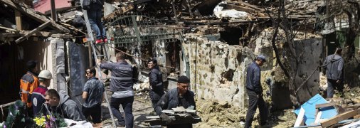 Разрушены дома, инфраструктура, один человек ранен