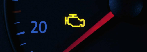 Увімкнувся на приладовій панелі авто "cheek engine"? Про що це говорить та як це "скинути"