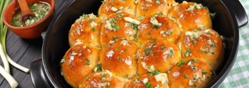 Пампушки получаются мягкими, пышными и румяными