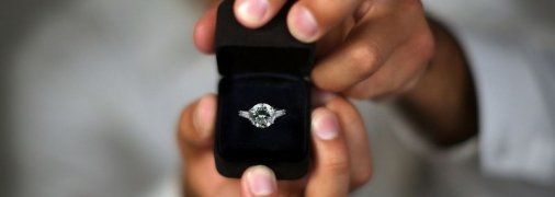 Сделал девушке предложение, но получил отказ: пост жителя Днепра в Твиттере вызвал у украинцев волну сочувствия