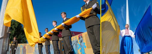 Сидела во время гимна и тыкала средний палец: чиновница Львовской ОВА вляпалась в скандал (видео)