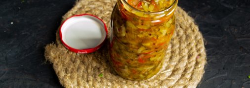 Смачний соус на зиму