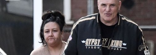 Отец Фьюри убежден, что его сын побьет всех потенциальных соперников