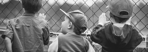 Росіяни відібрали у батька-одиначка трьох дітей і вивезли їх до росії