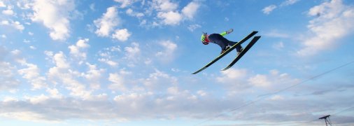 Літаючий лижник, ілюстративний знімок