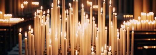 Використовуємо свічку правильно (фото створене з допомогою ШІ)