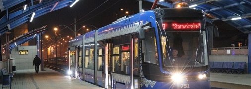 У Києві знову закривають швидкісний трамвай: як можна буде виїхати з Борщагівки в обхід ремонтних робіт