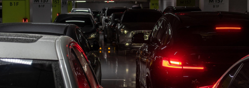 Машины на автостоянке