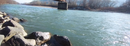 Цю річку часто обирають чоловіки для незаконного перетину кордону