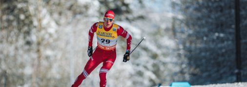 Александр Большунов