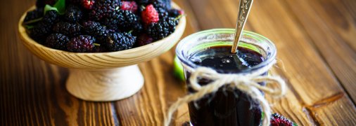 «Летучая мышь» и еще 4 интересных варенья из шелковицы