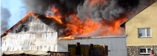 Украинские заробитчане чуть не погибли при пожаре в польском селе, но их спасли из огня местные