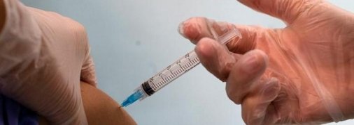 Украина будет вводить ограничения для невакцинированных от коронавируса