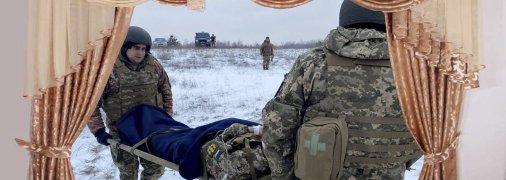 От ужасов войны можно спрятаться за гардинами и портьерами?