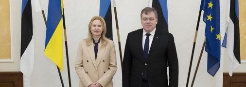 Олена Кондратюк та Лаурі Хуссар