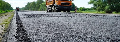 Деньги из коронавирусного фонда «закатывают» в асфальт: появилась подробная инфографика