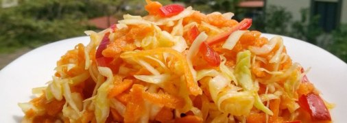 Салат з капусти та перцю