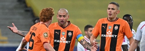 "Горняки" одержали победу в матче с семью голами