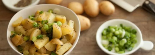 Постный салат с зеленым луком