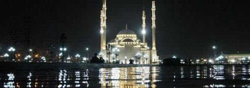 Поздравления на праздник "Курбан Байрам": проза и открытки