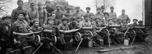 Кулеметна рота білогвардійців у Лейнолі 19 квітня 1918 року – після взяття Тампере