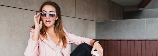 У тренди на взуття 2024 року повернувся металік