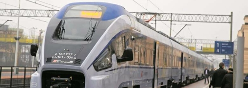 Поезд дальнего следования в Польше