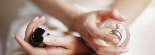 Як вибрати парфуми дівчині чи хлопцю, щоб не помилитися