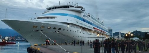 Лайнер  Astoria Grande